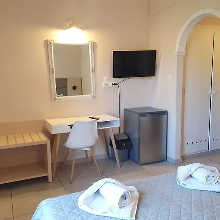 Paleo Inn Hotel-3